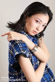 須賀健太　彼女　長尾寧音