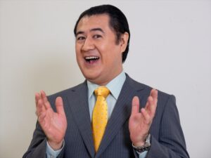 小手伸也　SUITS／スーツ