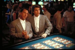 トムクルーズ　20代　映画　レインマン