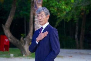 柴田恭兵　コンフィデンスマンjp