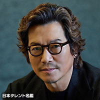 豊川悦司　妻