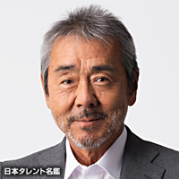 俳優　歌手　寺尾聰